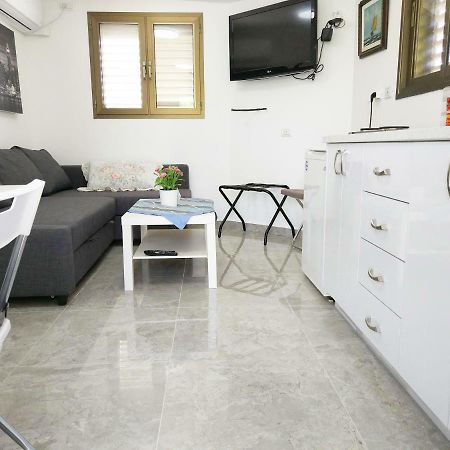 Carmela House Appartement Arad Buitenkant foto