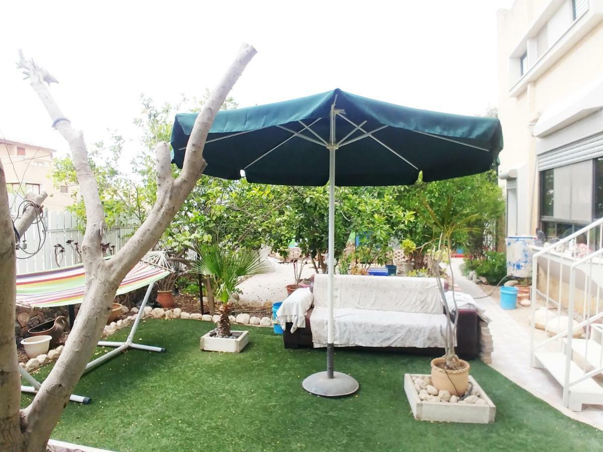 Carmela House Appartement Arad Buitenkant foto